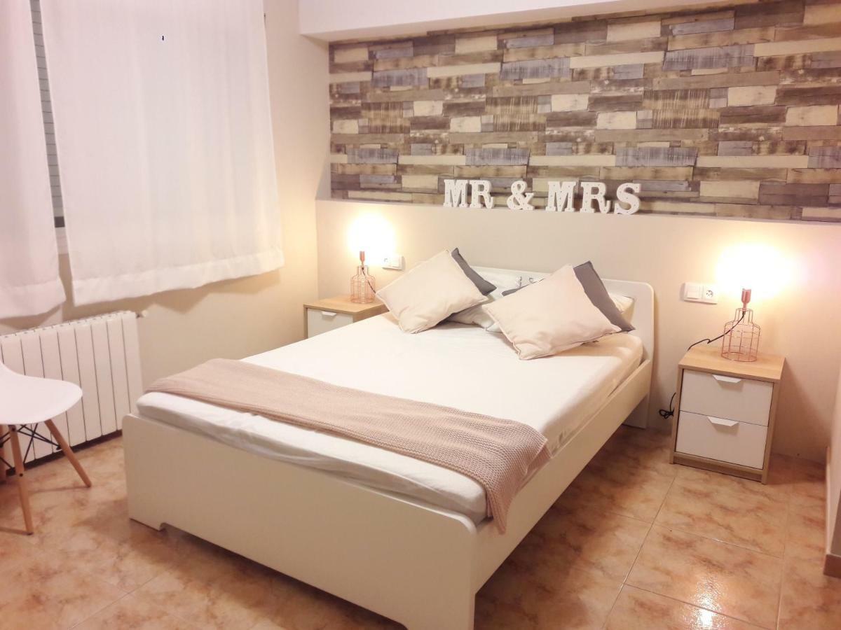Villa L'Avi Pep L' Escala Esterno foto